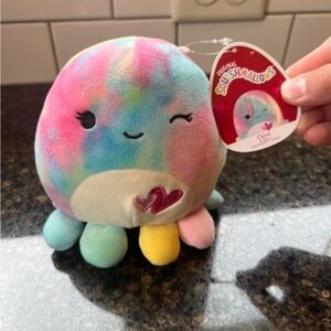 Opal 5” squishmallow octopus